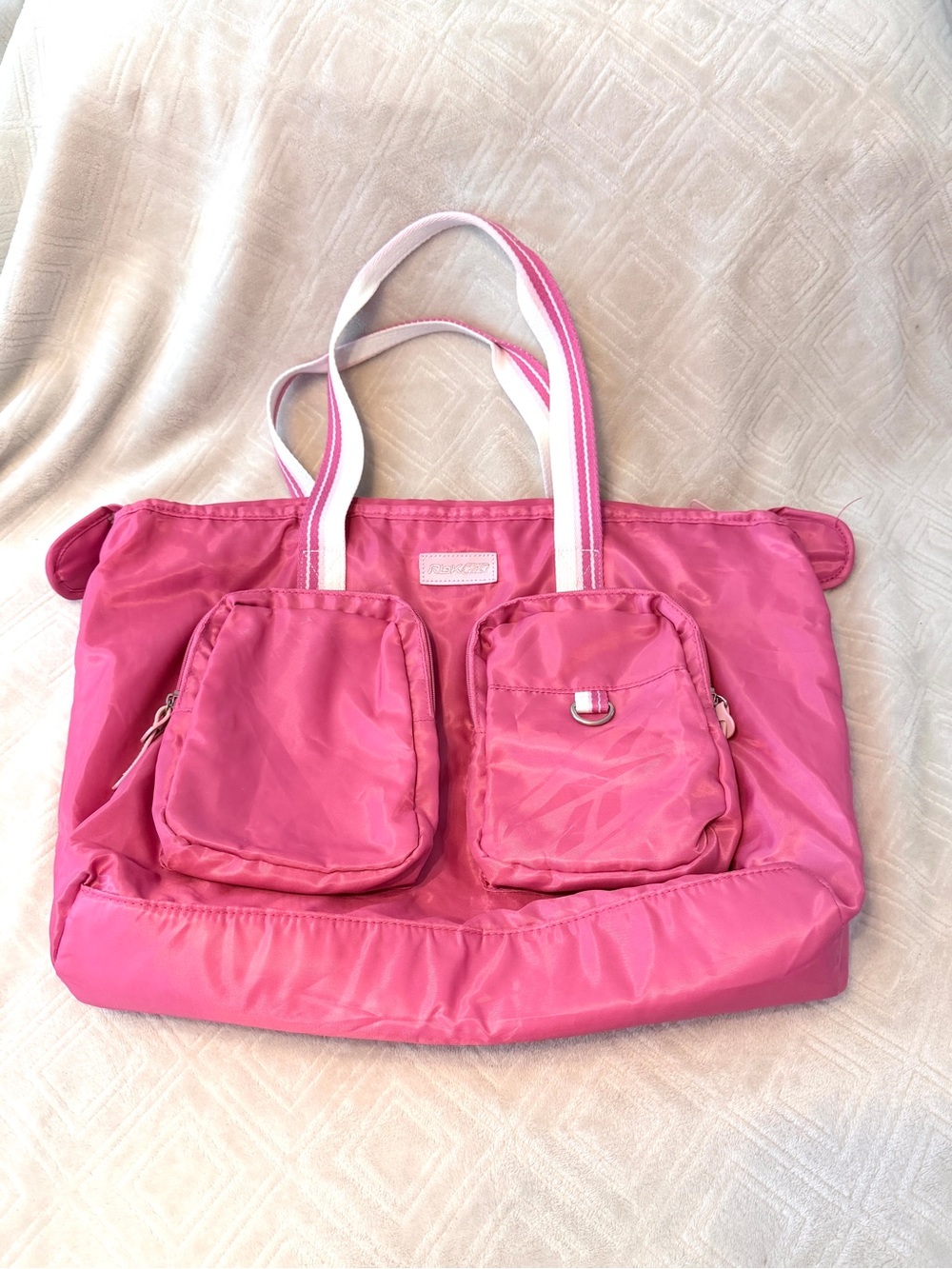 Reebok Pink Nylon Gym Tote Bag lightweight travel sport packable utility bag